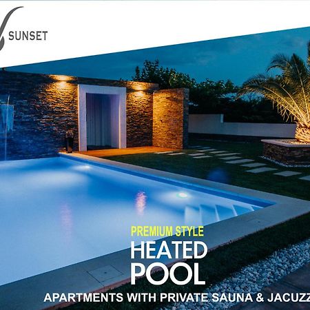 Villa Sunset Pool & Spa Apartments Згорнье-Шкофье Экстерьер фото